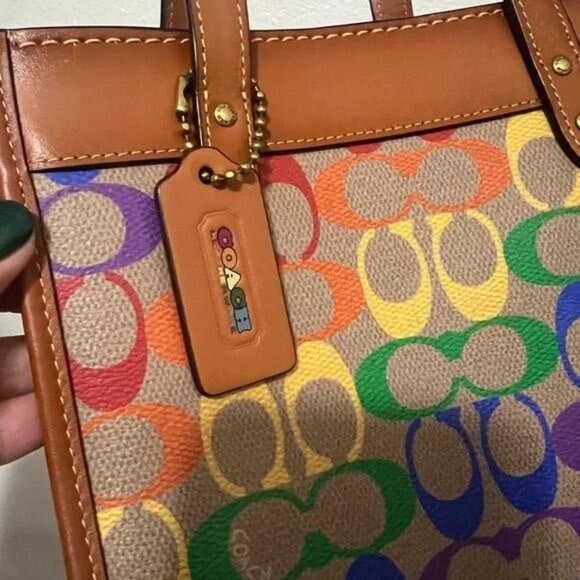 Coach Multicolor Signature Travel Bag